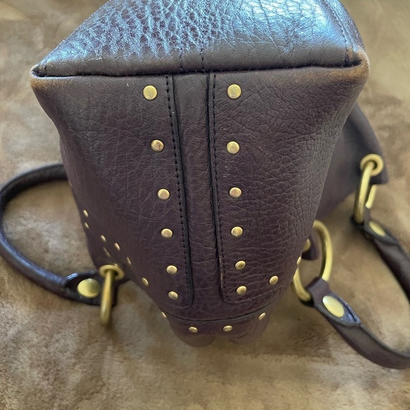 Kenneth Cole Purple Thick
Pebble Leather Studs Satchel Handbag
Purse PRE-OWNED - Picture 4 of 11